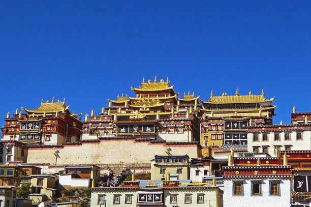 CÔN MINH – LỆ GIANG – ĐẠI LÝ – SHANGRILA 6 NGÀY 5 ĐÊM