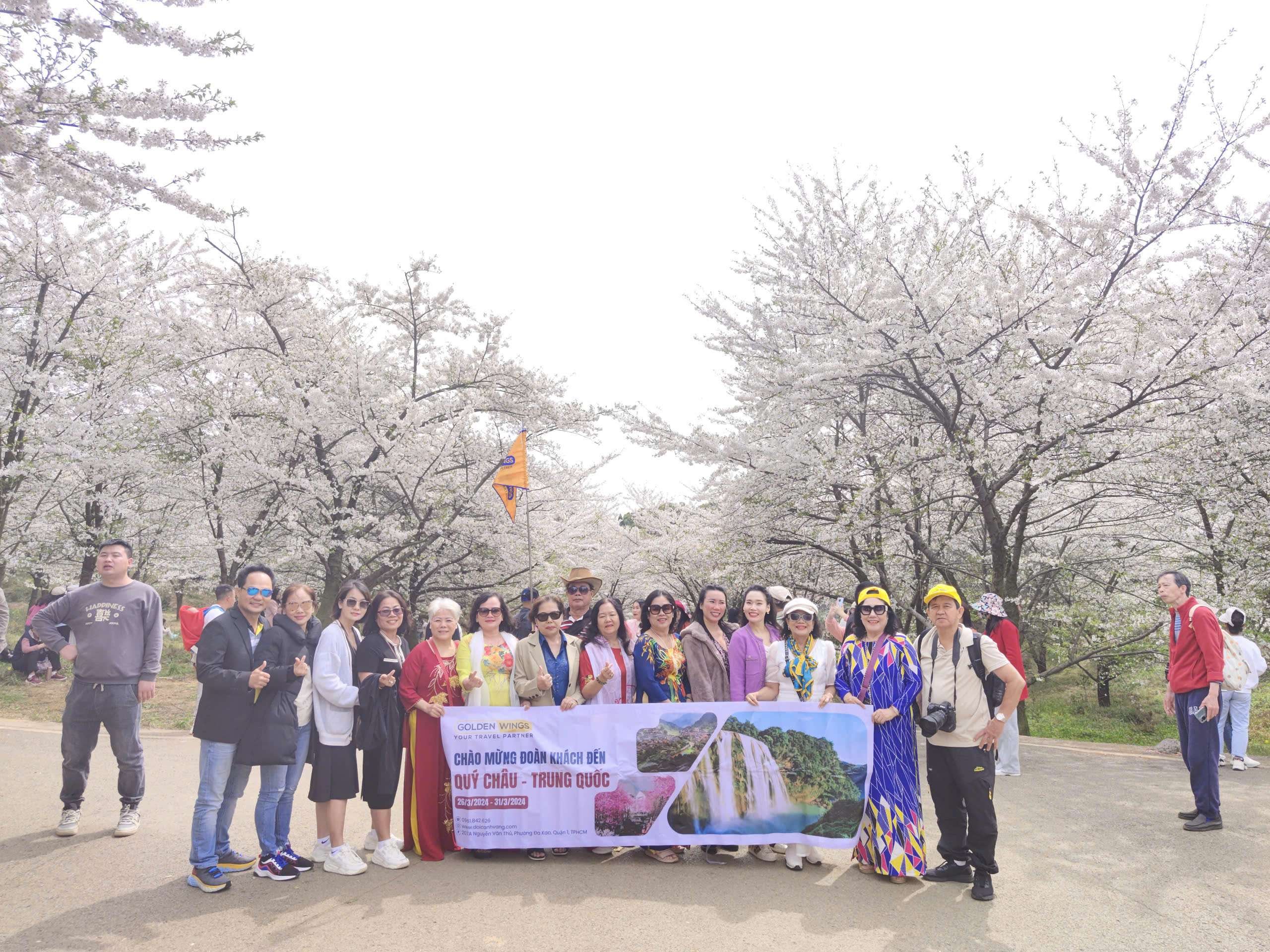 TRÙNG KHÁNH – QUÝ CHÂU | RỪNG HOA ANH ĐÀO QUÝ CHÂU – TOUR TRUNG QUỐC (NO SHOP)