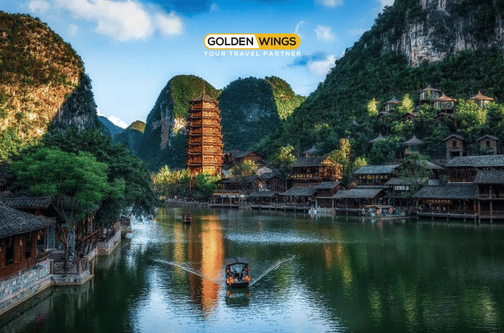 VÂN NAM MÙA HOA PHƯỢNG TÍM – LẠC BƯỚC GIỮA TRỜI TÍM MỘNG MƠ