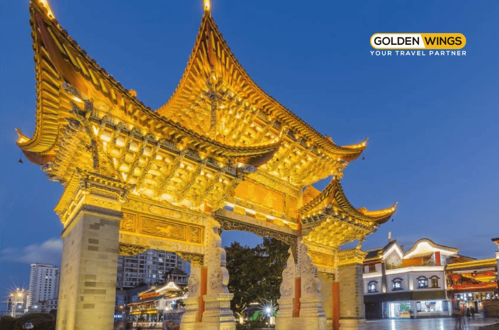 VÂN NAM MÙA HOA PHƯỢNG TÍM – LẠC BƯỚC GIỮA TRỜI TÍM MỘNG MƠ